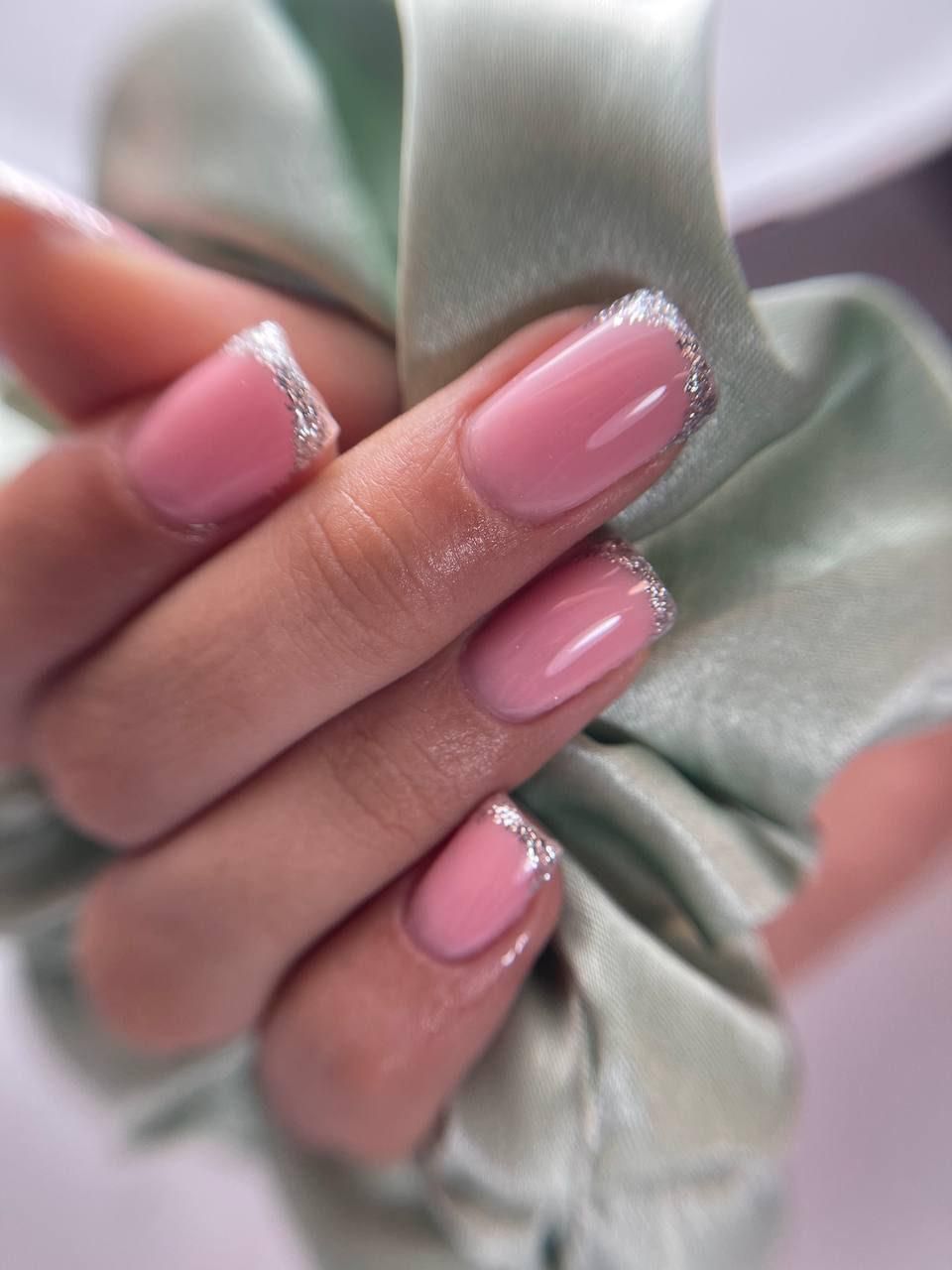 آف کاشت و ترمیم ناخن|خدمات آرایشگری و زیبایی|بندر انزلی, سامانسر|دیوار