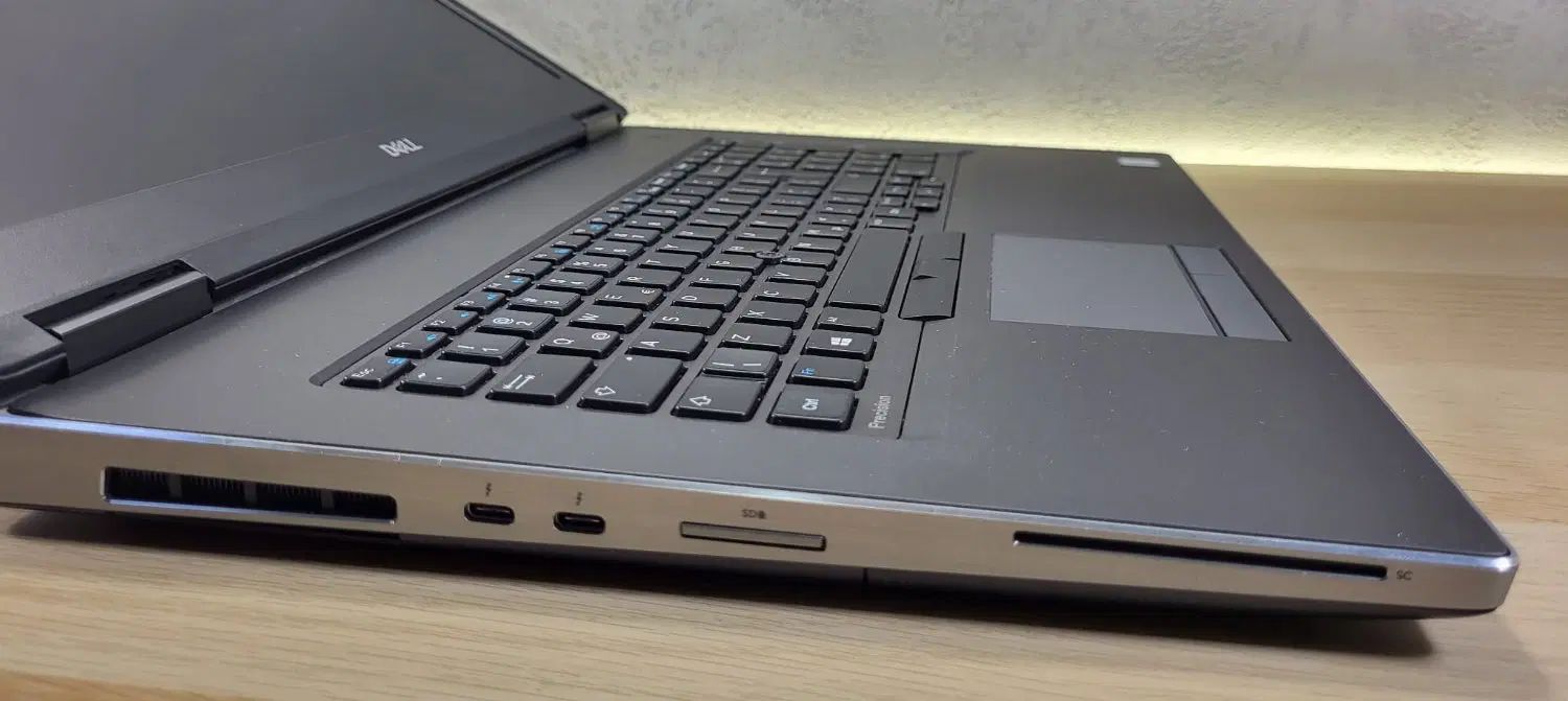 غول گرافیک و رندر Dell پرسیژن 7740|رایانه همراه|تهران, تهرانسر شمالی|دیوار