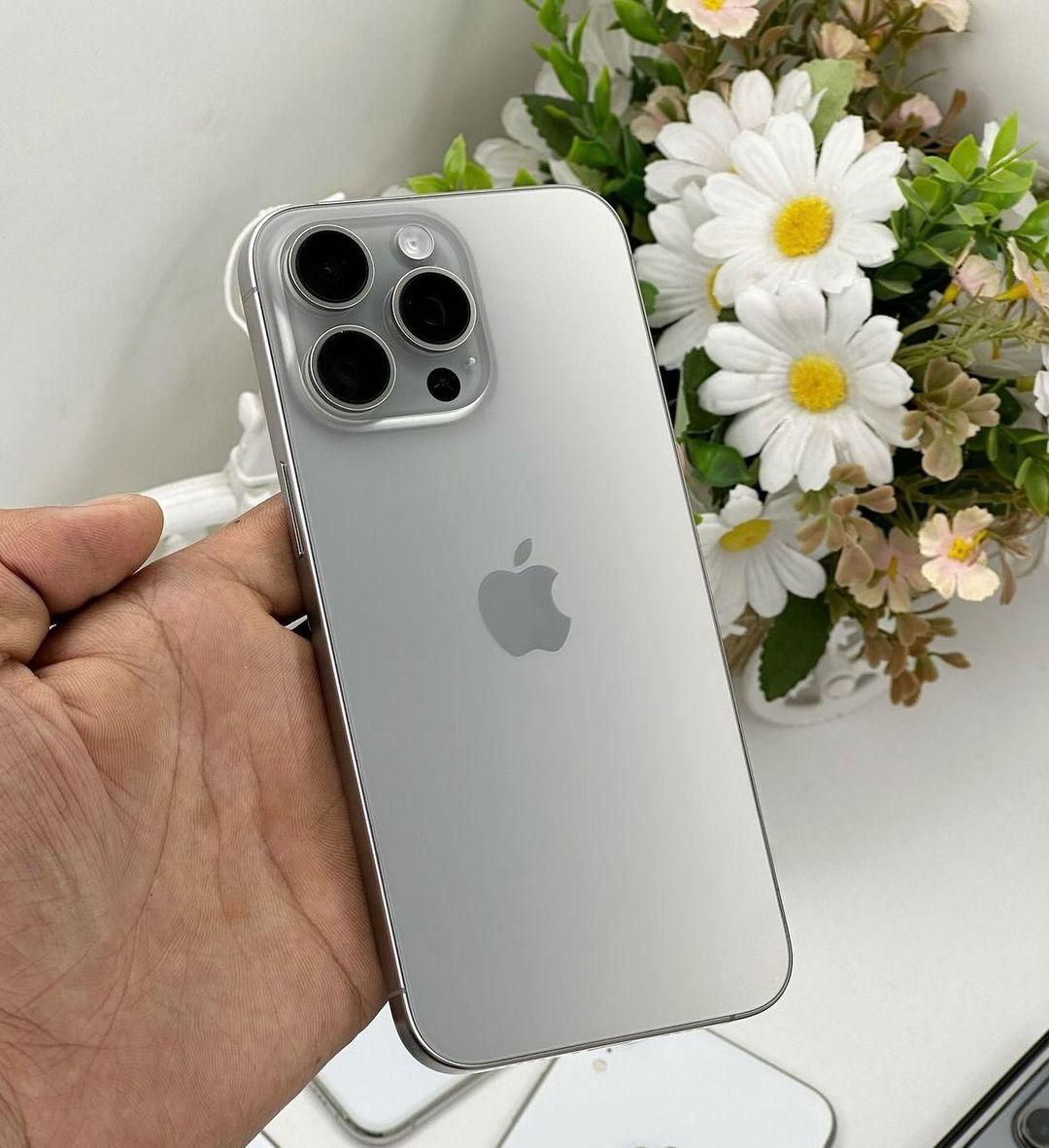 اپل آیـفون ( تیتانیومی ) های کپی ۱۶ شیک|موبایل|اهواز, پادادشهر|دیوار