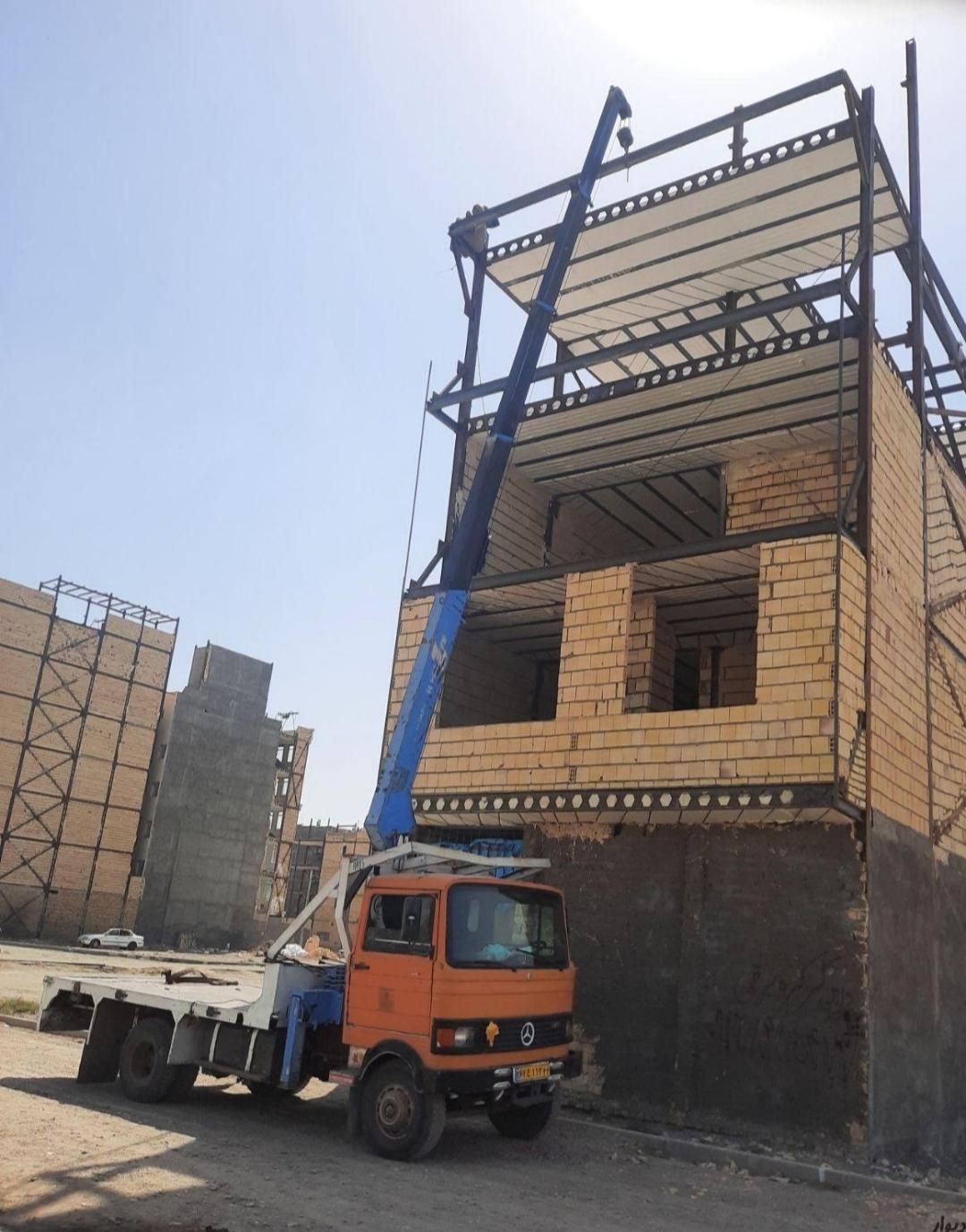 جرثقیل گلبهار چناران ساغروان خاور دکل بلندو7تن|خدمات حمل و نقل|گلبهار, شهر جدید گلبهار|دیوار