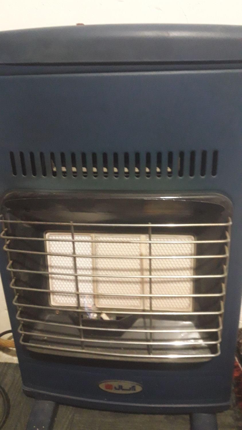 تعمیر آبگرمکن دیواری و ایستاده وانواع لوازم گازسوز|خدمات پیشه و مهارت|دهگلان, |دیوار