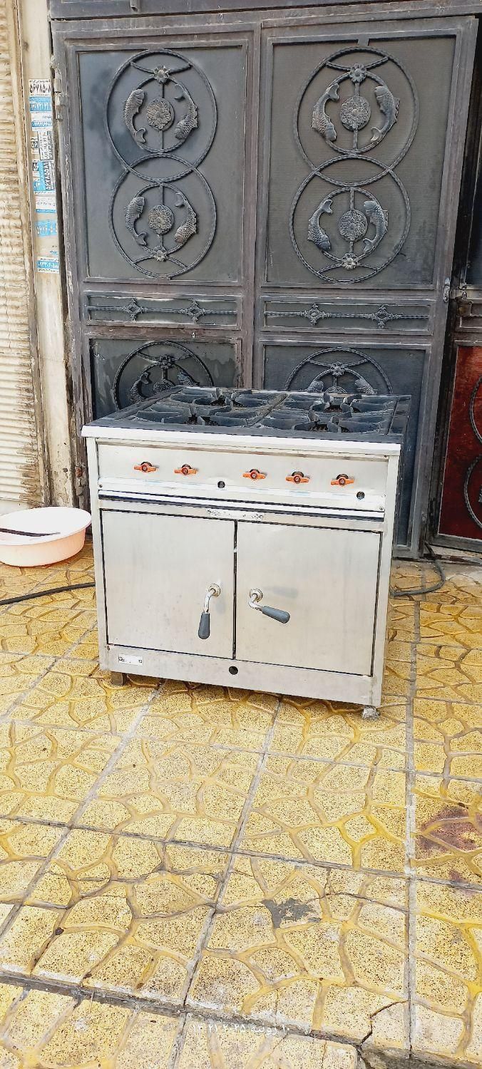 اجاق گاز فر دار چهار شعله تمام استیل درحد آکبند|کافی‌شاپ و رستوران|نسیم‌شهر, |دیوار