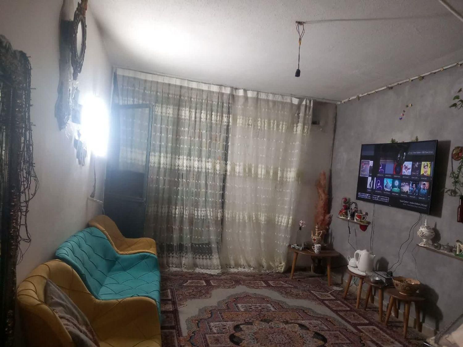 آپارتمان ۵۲ متری همکف با مستاجر|فروش آپارتمان|قرچک, مجتمع گلشهر|دیوار