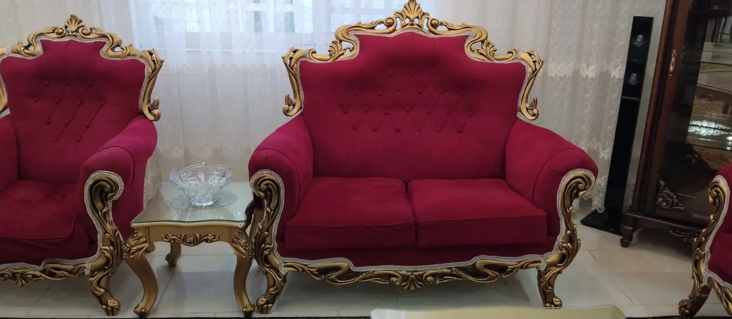 مبلمان هفت نفره، میز عسلی و میز جلو|مبلمان خانگی و میز عسلی|رشت, عینک|دیوار
