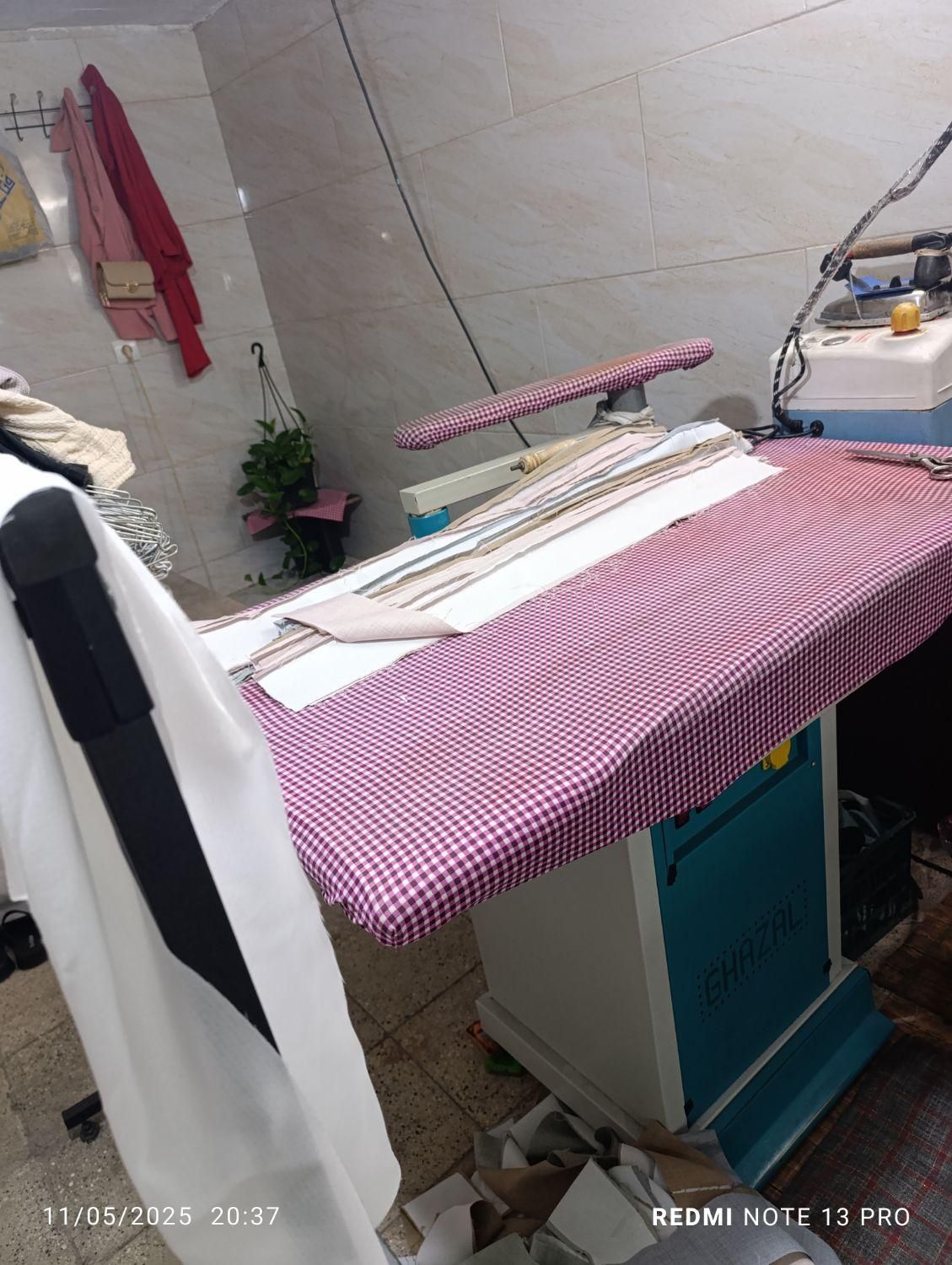 به تعدادی اتوکار و چرخکار خانم نیازمندیم|استخدام صنعتی، فنی، مهندسی|قرچک, باقرآباد|دیوار