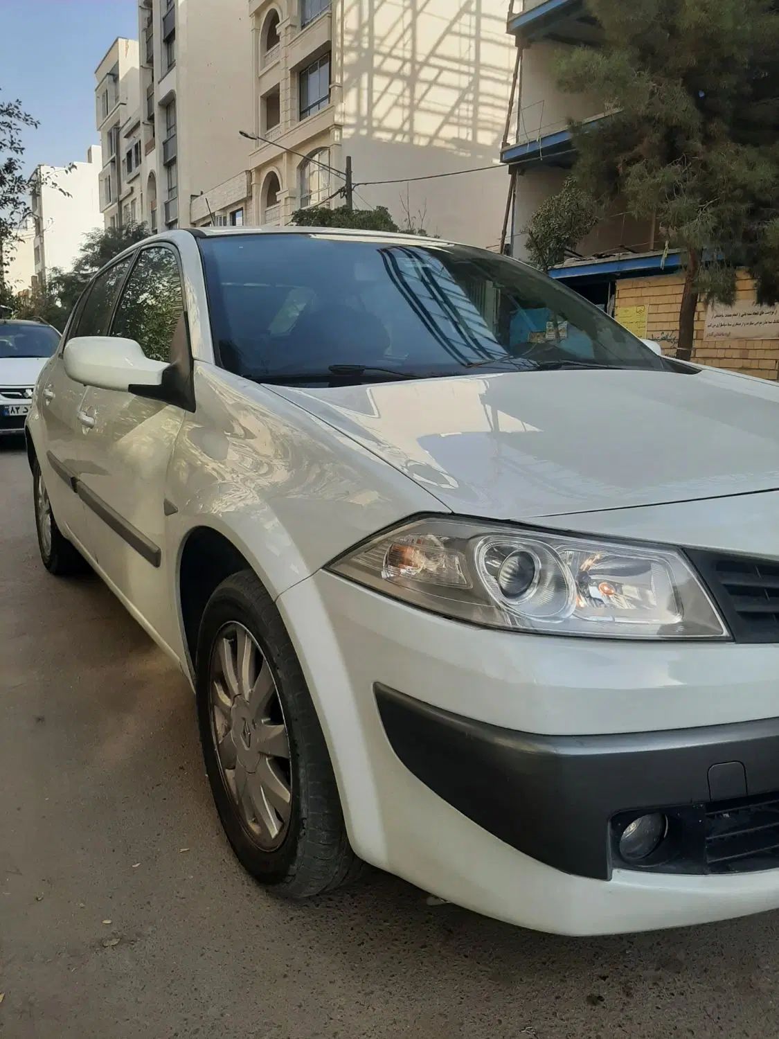 رنو مگان مونتاژ 2000cc، مدل ۱۳۹۱|خودرو سواری و وانت|مشهد, آزادشهر|دیوار