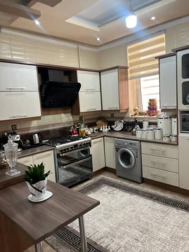 ۱۷۰متر شهرک پزشک(محله نوساز و امن)|فروش خانه و ویلا|رفسنجان, |دیوار