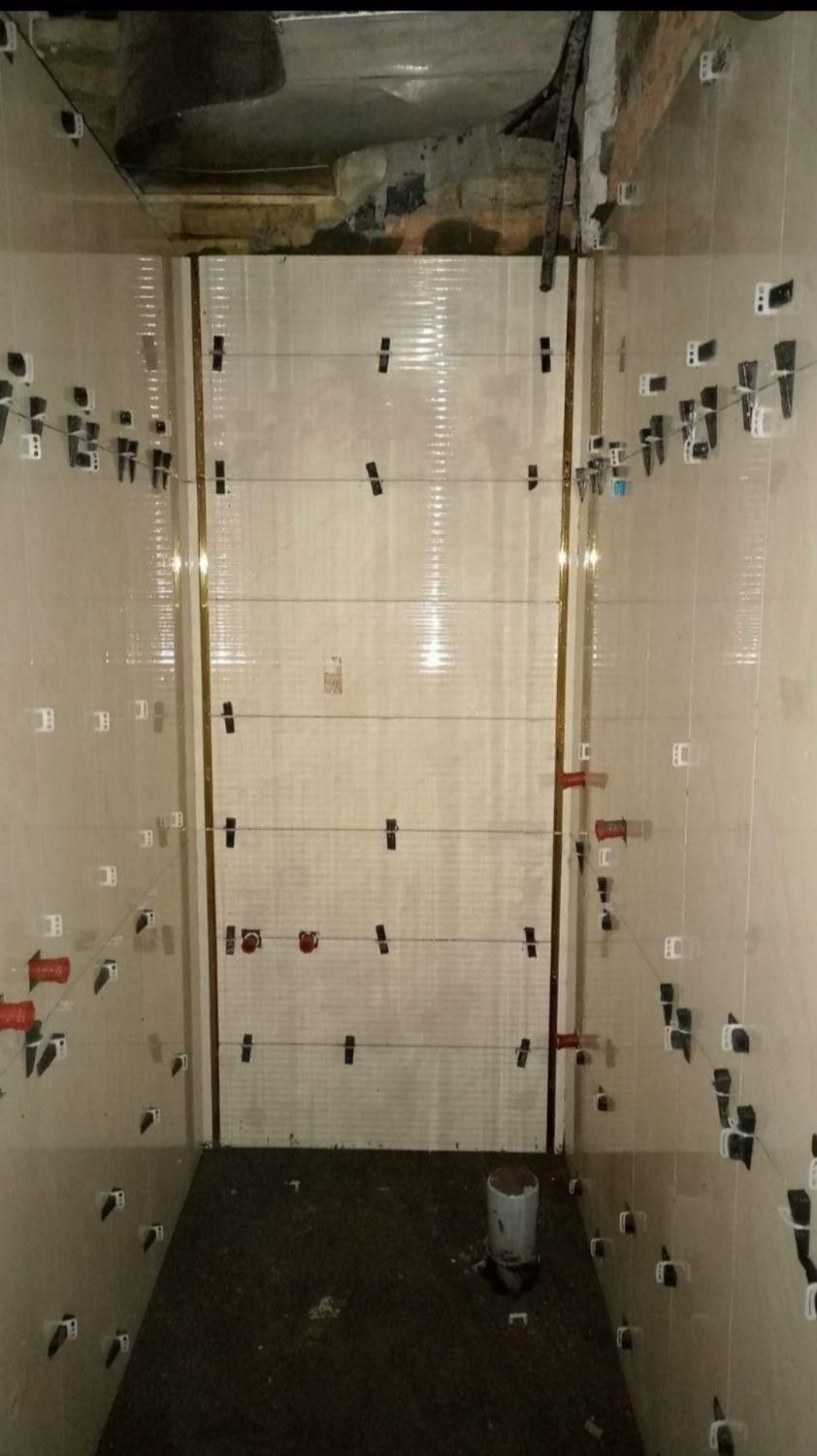 کاشی کار و سرامیک کار با کار( تضمینی)|خدمات پیشه و مهارت|مشهد, احمدآباد|دیوار