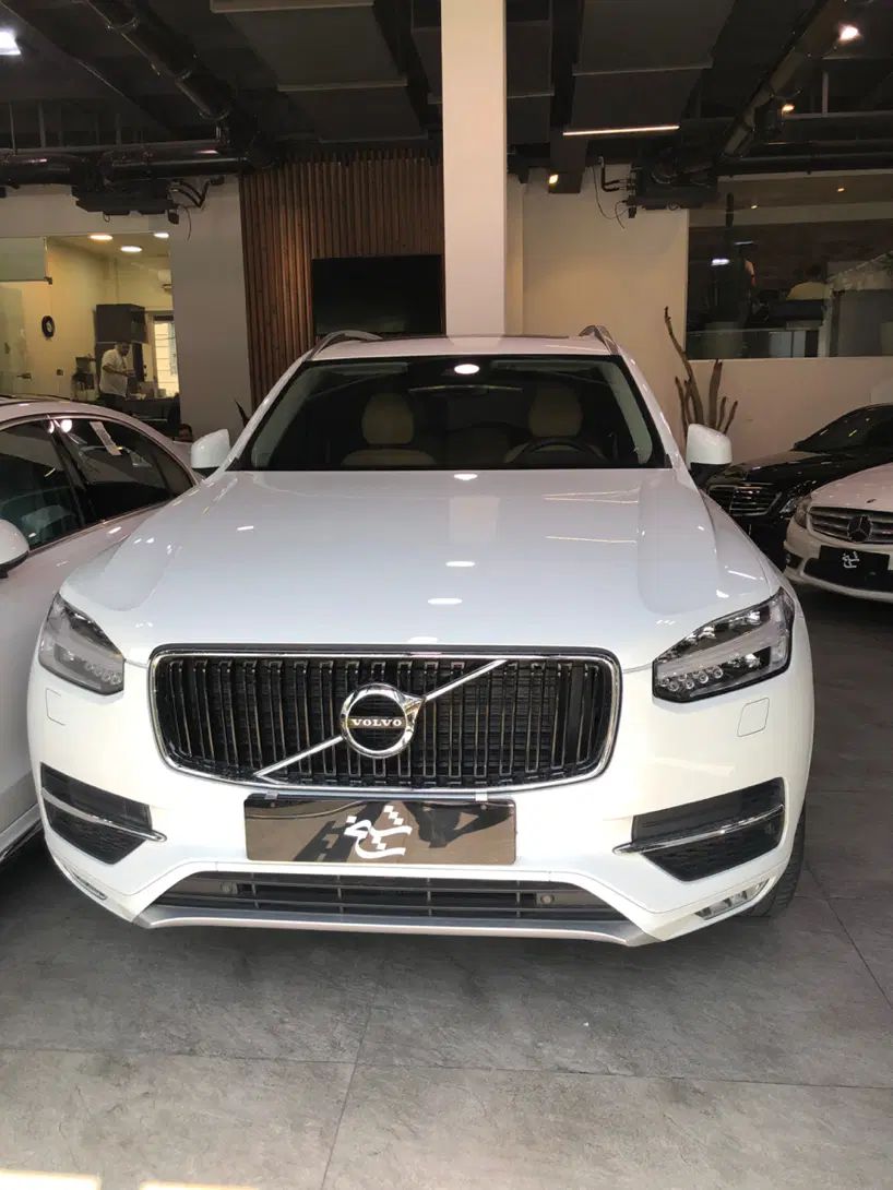 ولوو XC90 مومنتوم، مشابه صفر|خودرو سواری و وانت|تهران, نیلوفر|دیوار