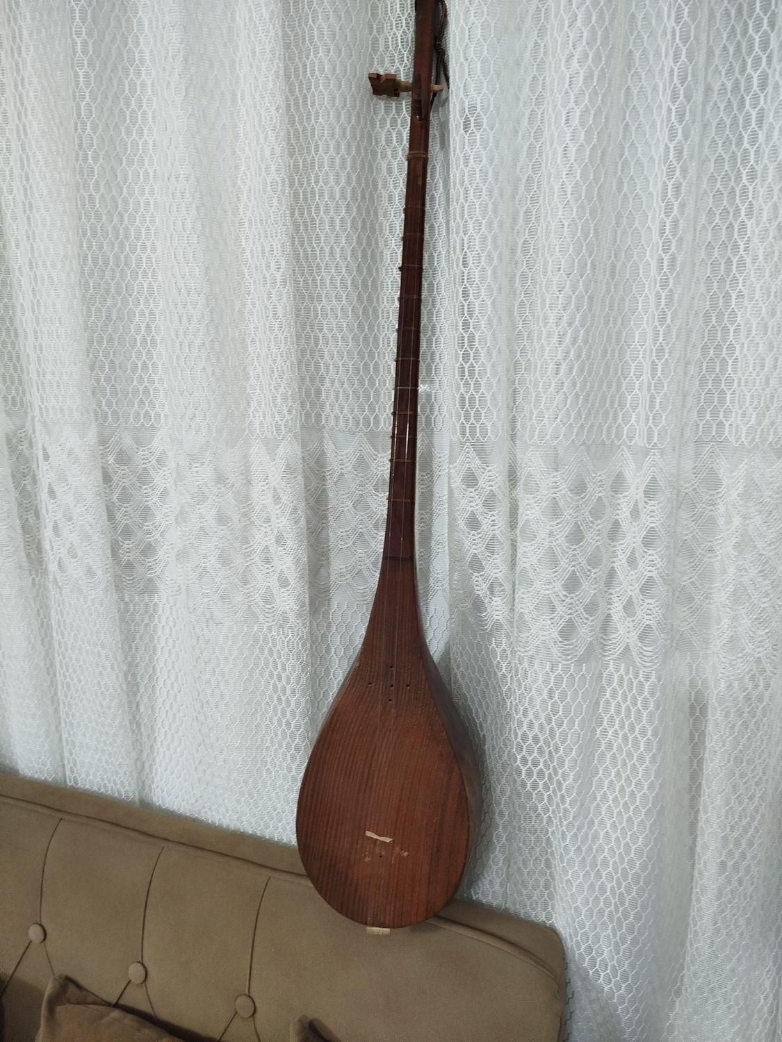 دوتارشمال خراسان|سازهای سنتی|گلبهار, شهر جدید گلبهار|دیوار