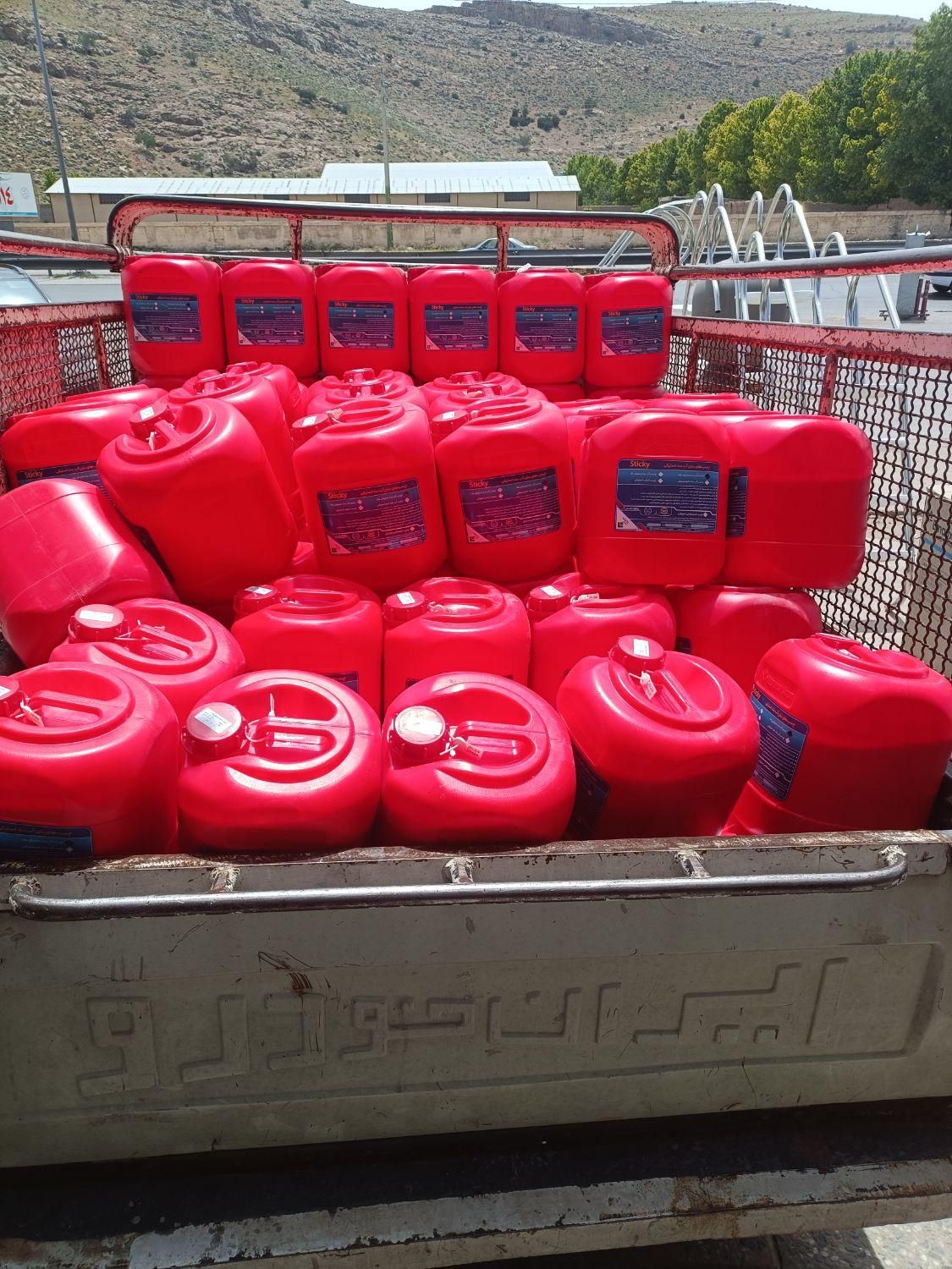 چسب بتن آببند استیکی|مصالح و تجهیزات ساختمان|شیراز, گویم|دیوار