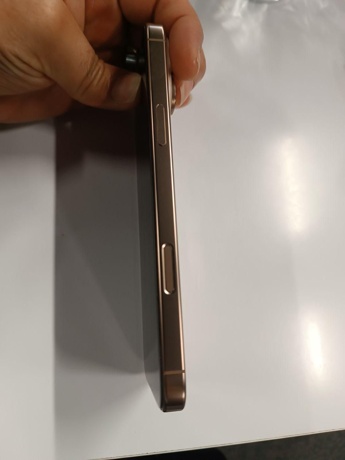 آیفون 16 پرو مکس 512GB در حد نو|موبایل|تهران, شهرک پرواز|دیوار
