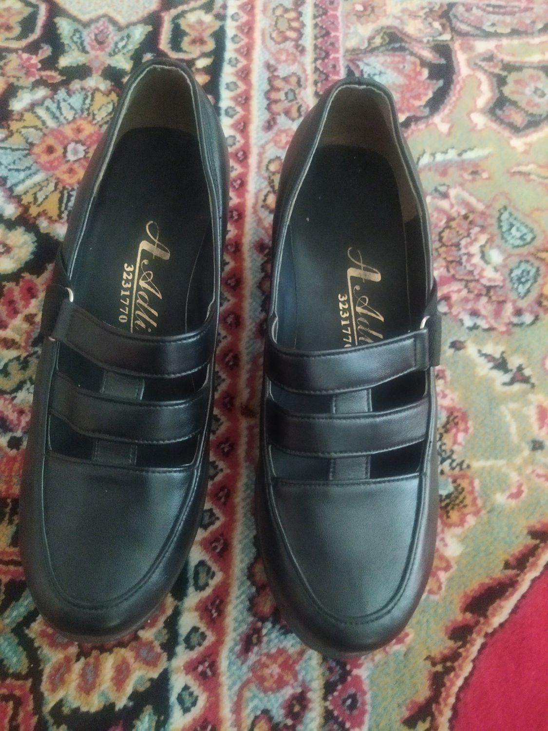 کفش طبی بسیار سبک وشیک|کیف، کفش، کمربند|زنجان, |دیوار