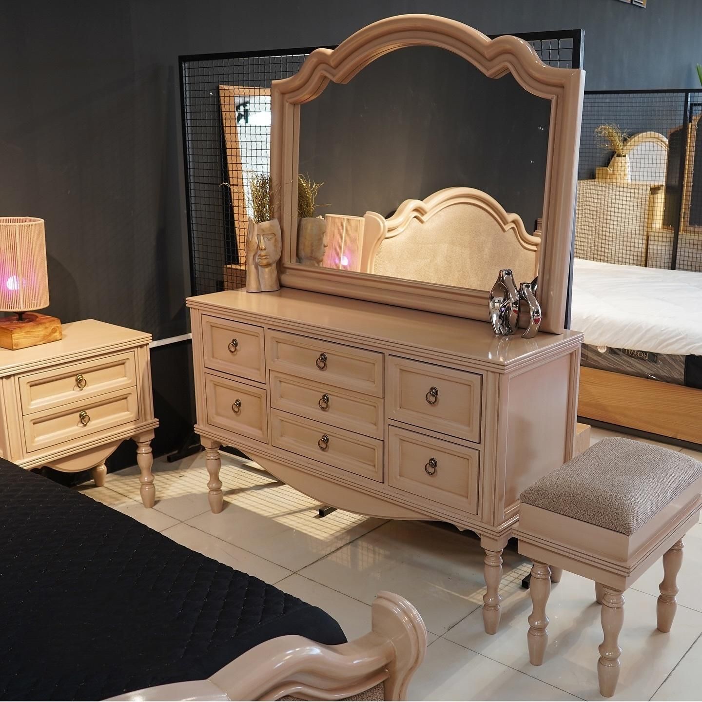 فروش مبلمان دکو شهر آستارا|مبلمان خانگی و میز عسلی|آستارا, |دیوار