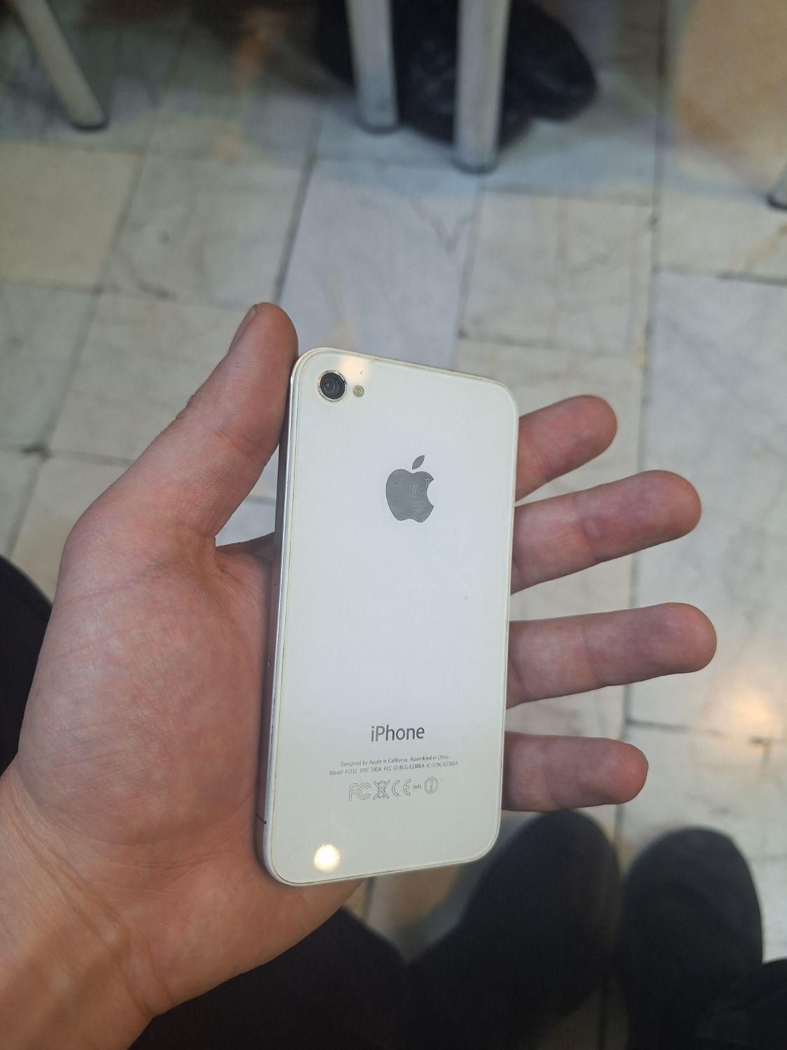 iphone 4|موبایل|تهران, بازار|دیوار