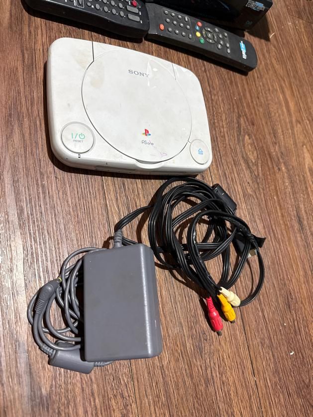 Ps2. Ps1|کنسول، بازی ویدئویی و آنلاین|شاهین‌شهر, سعدی جنوبی|دیوار