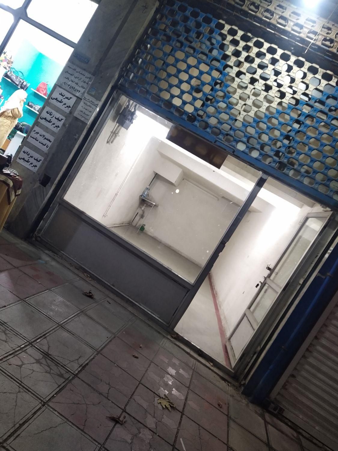 رهن و اجاره مغازه ۲۵ متری خیابان ملت|اجارهٔ مغازه و غرفه|ساری, |دیوار