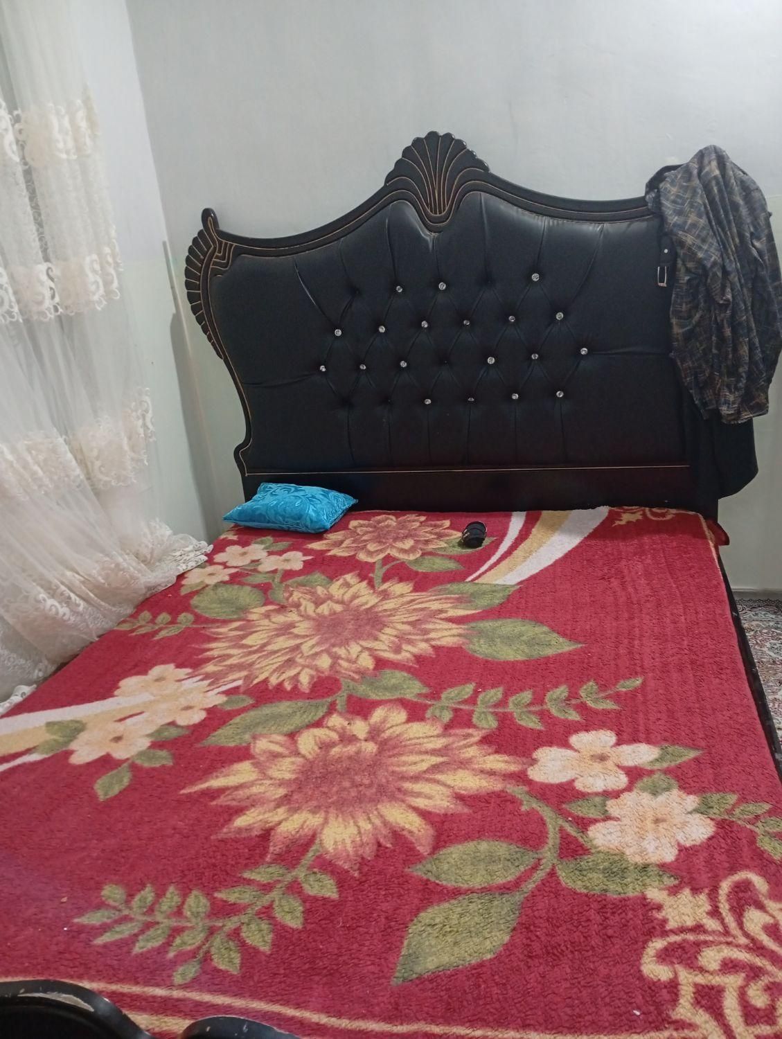 سرویس خواب|تخت و سرویس خواب|زرند, |دیوار