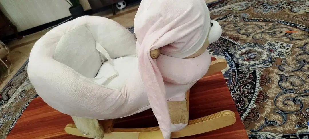 تشک بازی به همراه راکر خرسی|اسباب‌بازی بچه|تهران, بهار|دیوار