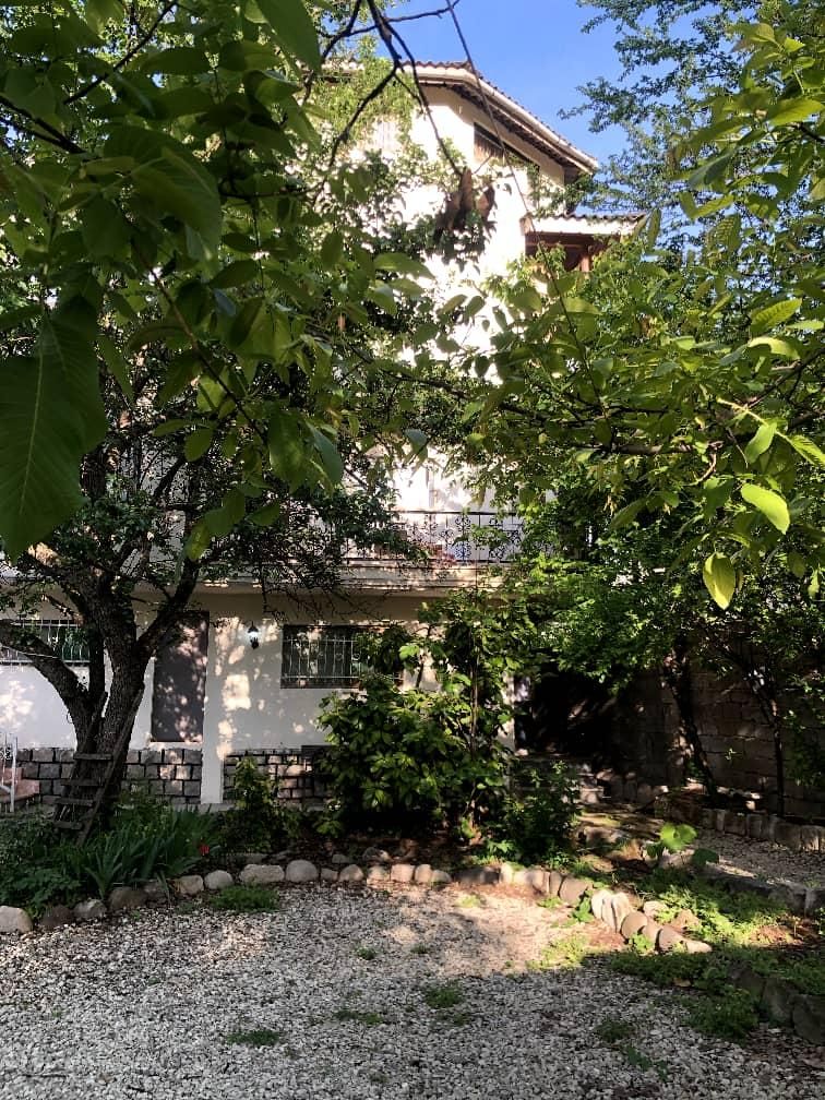 ویلا یک خوابه سرسبز|اجارهٔ کوتاهمدت ویلا و باغ|کلاردشت, |دیوار