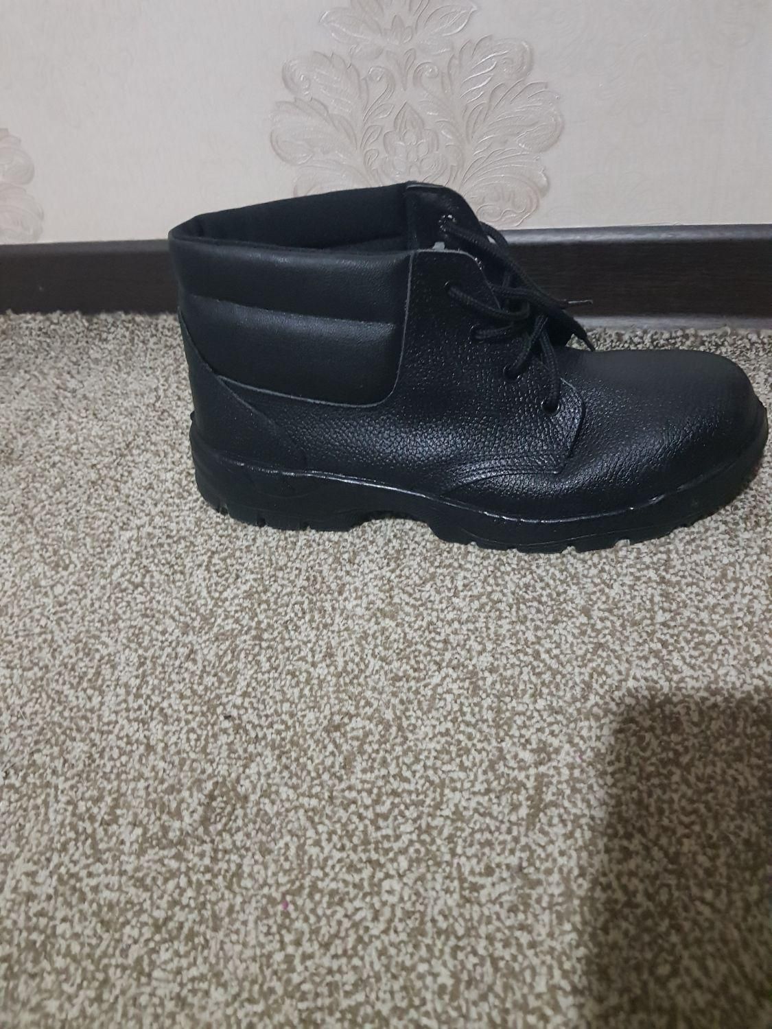 کفش ایمنی استاندارد|کیف، کفش، کمربند|اصفهان, ملکشهر|دیوار