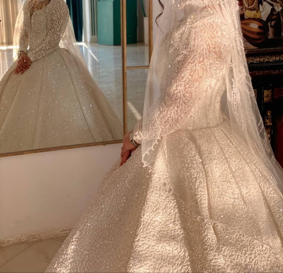 لباس عروس|لباس|مشکیندشت, |دیوار