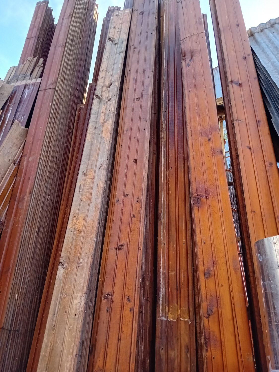 چوب. حلب. تیرآهن. لوله و لمه سربندی و نراد.|عمدهفروشی|رشت, معلولین|دیوار