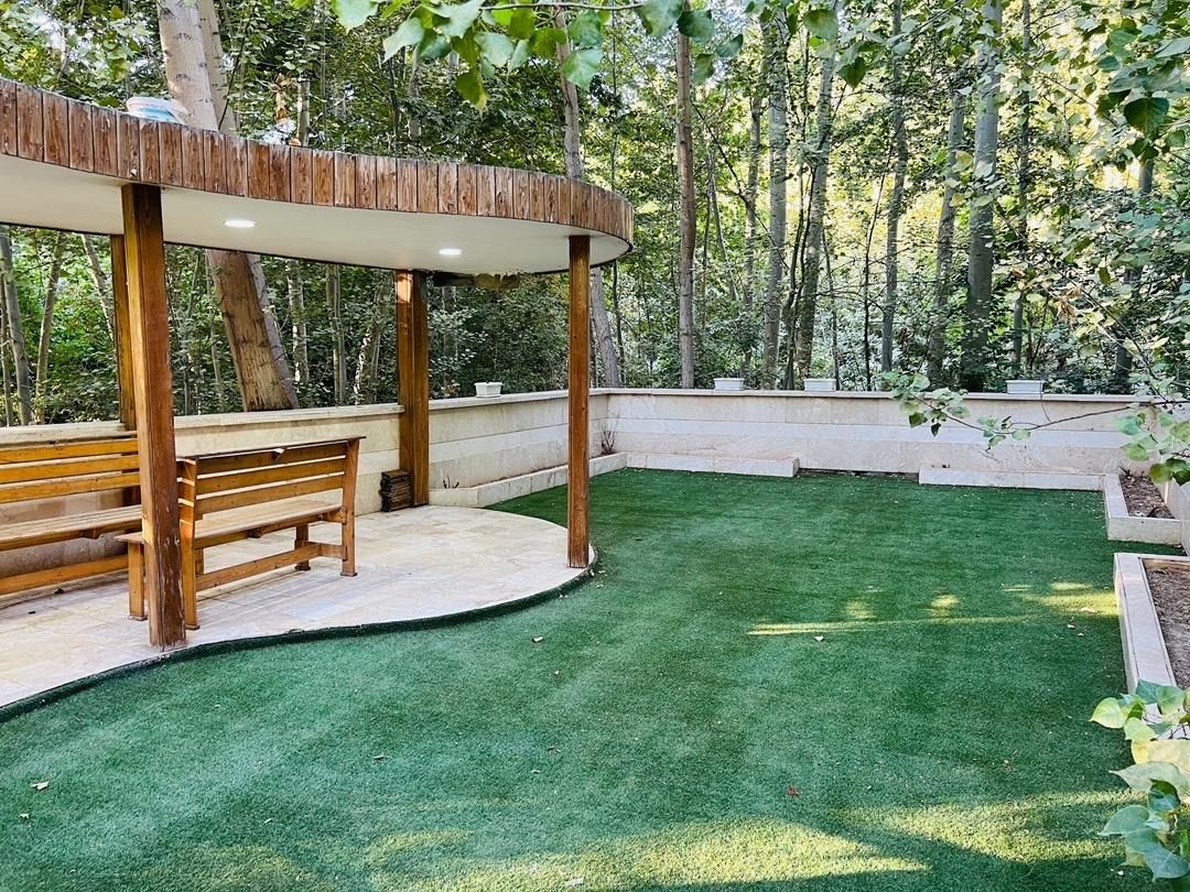 ویلا لاکچری باغبادران|اجارهٔ کوتاه‌مدت ویلا و باغ|اصفهان, باغ دریاچه|دیوار