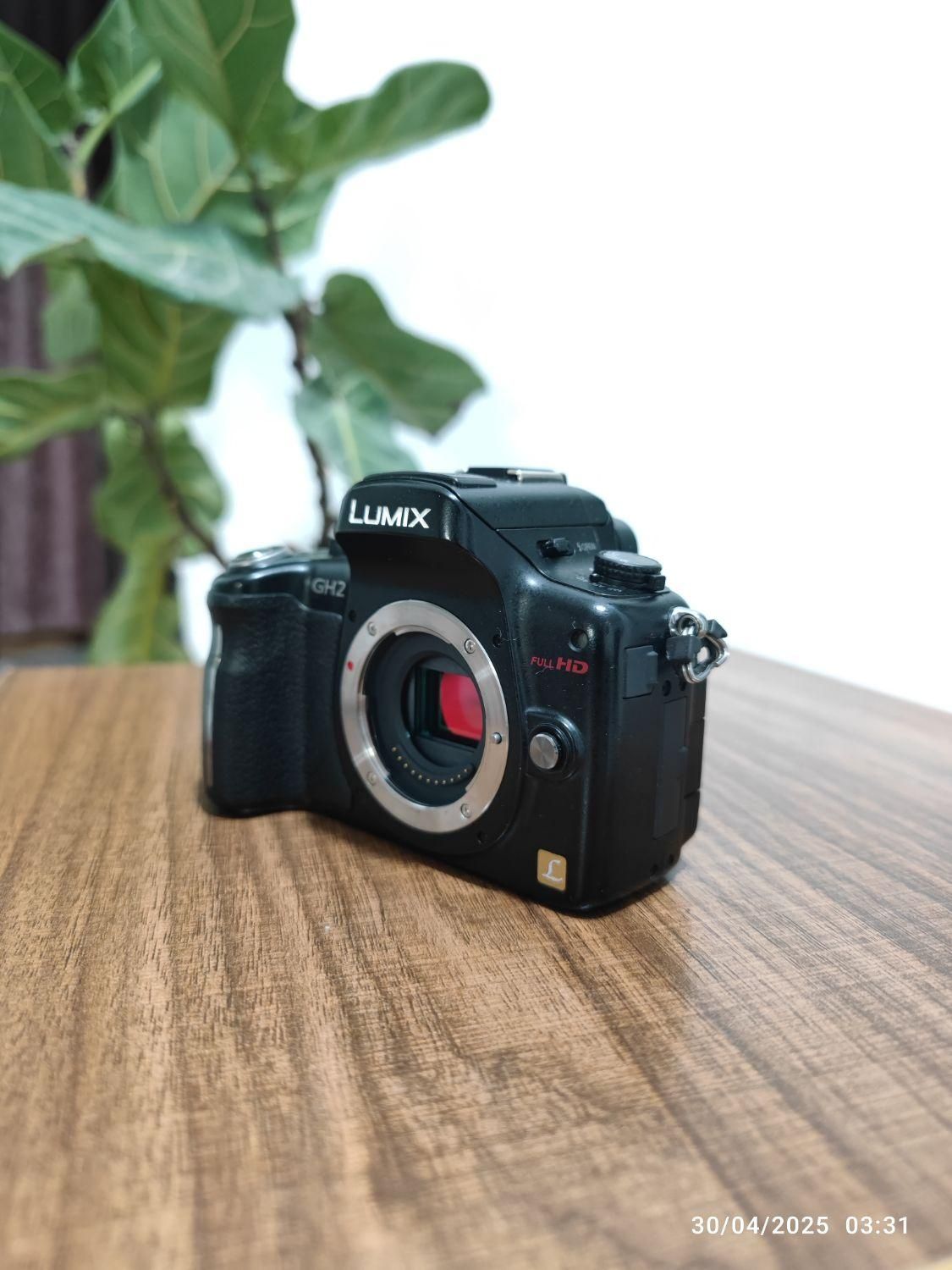 دوربین پاناسونیک لومیکس Panasonic Lumix GH2|دوربین عکاسی و فیلم‌برداری|تهران, ستارخان|دیوار