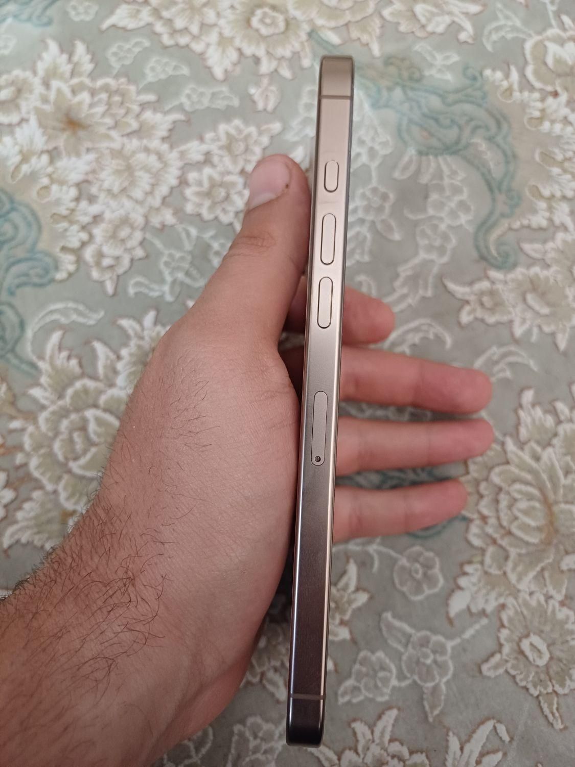 اپل iPhone 16 Pro Max با حافظهٔ ۲۵۶ گیگابایت|موبایل|خرم‌آباد, |دیوار