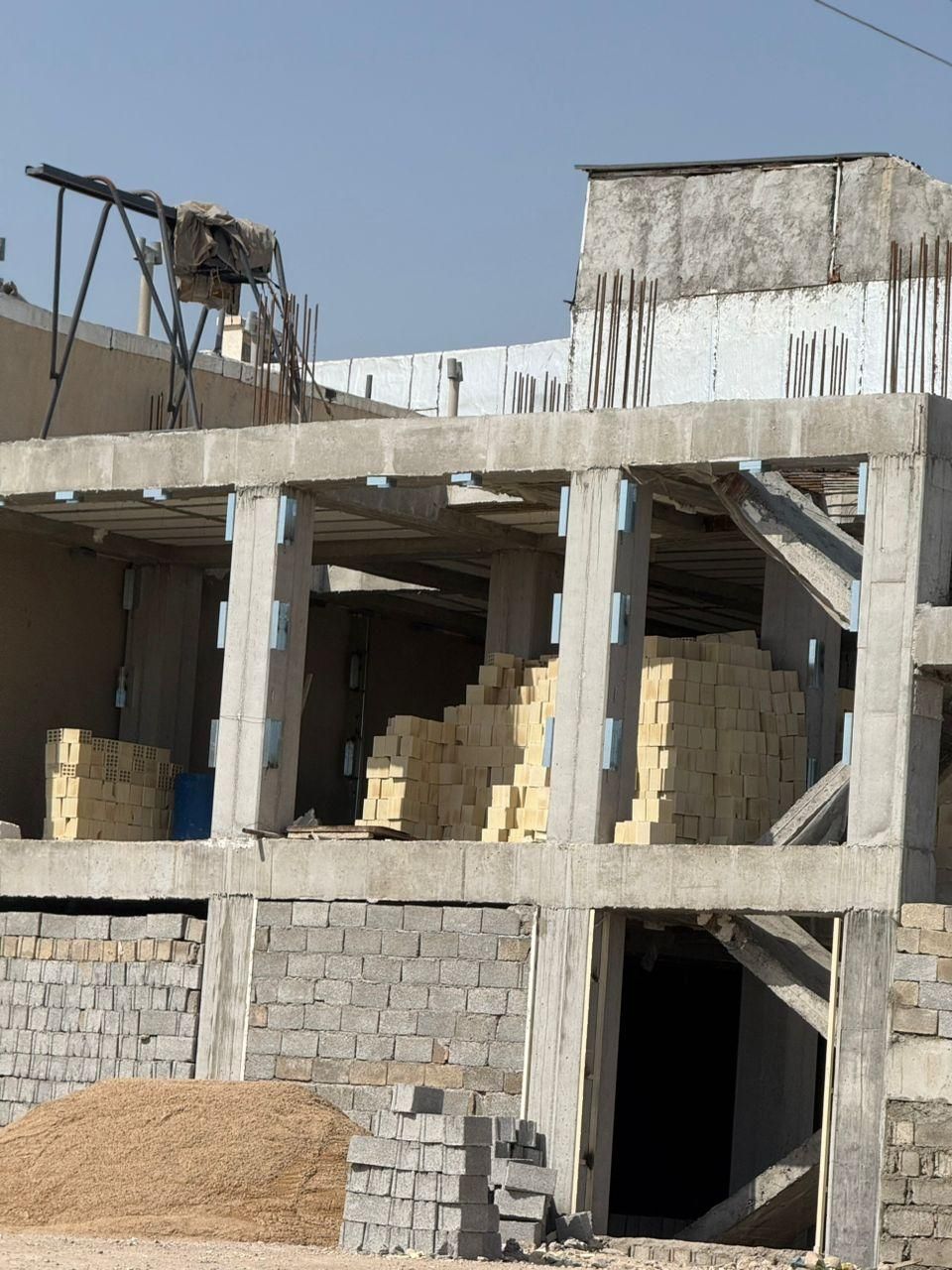 تولیدی والپست و میلگرد بستر  ساختمانی|مصالح و تجهیزات ساختمان|برازجان, |دیوار