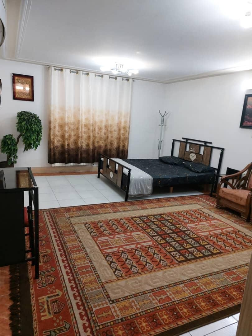 اجاره سوییت مبله 38متر|اجارهٔ کوتاه‌مدت آپارتمان و سوئیت|شیراز, باغ تخت|دیوار