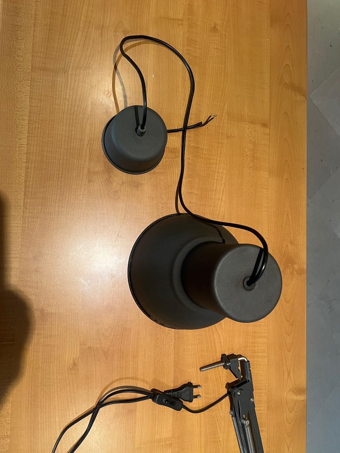 چراغ آویز و چراغ مطالعه ی ایکیا IKEA|چراغ خواب و آباژور|تهران, دروس|دیوار