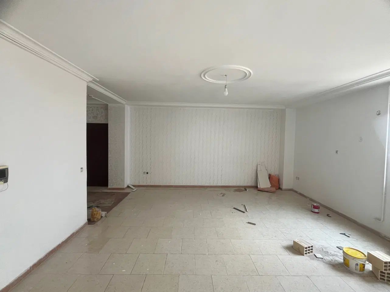 فروش آپارتمان۹۵متری/معلم/پارکینگ اختصاصی/آسانسور|فروش آپارتمان|رشت, معلم|دیوار