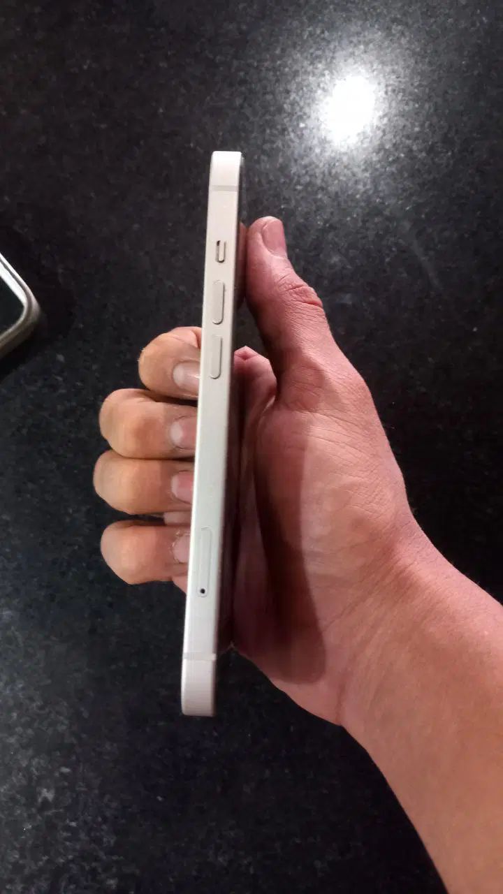 اپل iPhone 13 با حافظهٔ ۲۵۶ گیگابایت|موبایل|تهران, پاسداران|دیوار