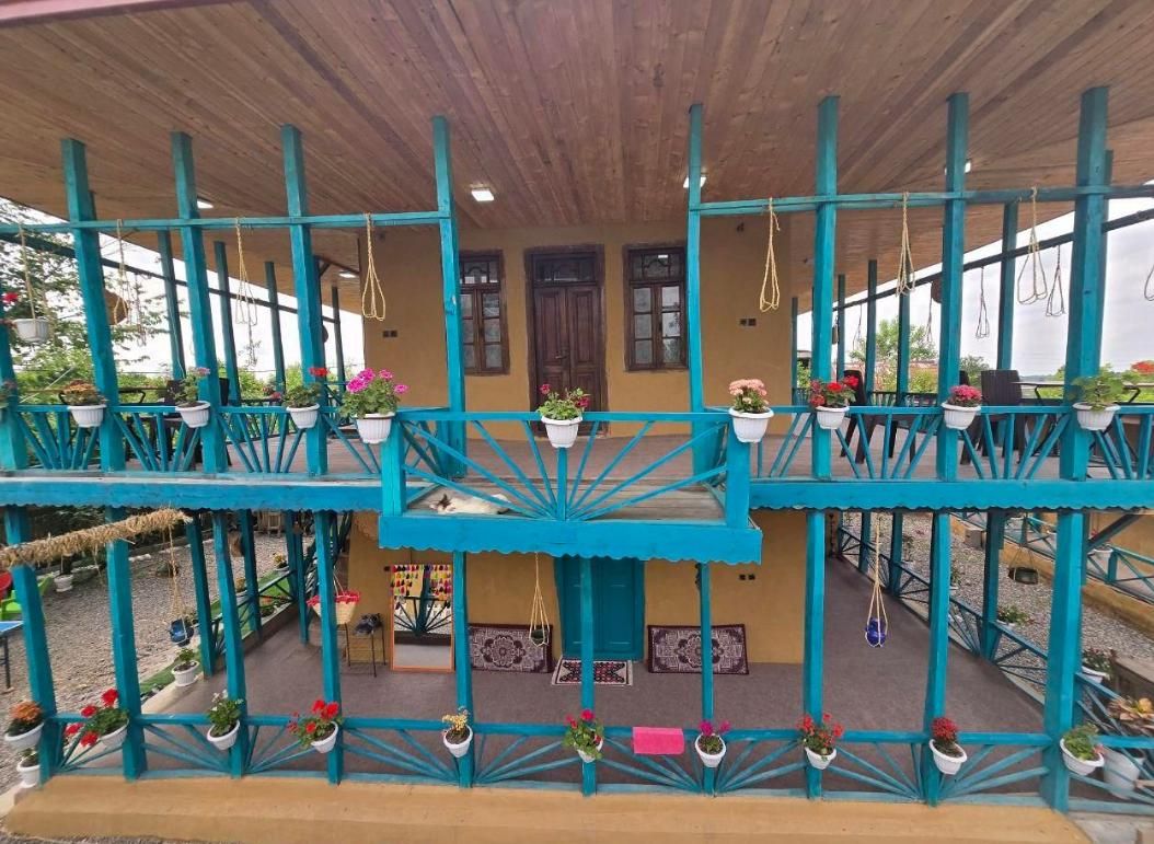 مجموعه اقامتگاه سنتی خانه تلاری ویلای مبله یک خواب|اجارهٔ کوتاهمدت آپارتمان و سوئیت|سیاهکل, |دیوار