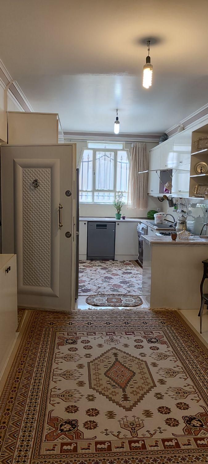 خانه ویلایی دوبلکس ۳ خوابه|فروش خانه و ویلا|بروجرد, |دیوار