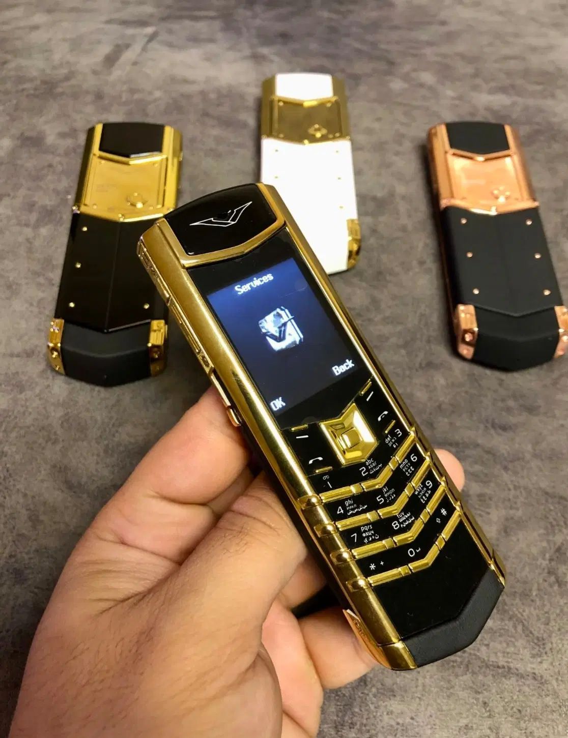گوشی نوکیا ورتو vertu v10 k8 طلایی|موبایل|اصفهان, احمدآباد|دیوار