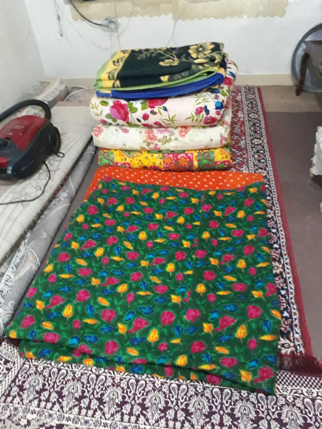 پتو و تشک|رختخواب، بالش، پتو|اهواز, کمپلو جنوبی|دیوار