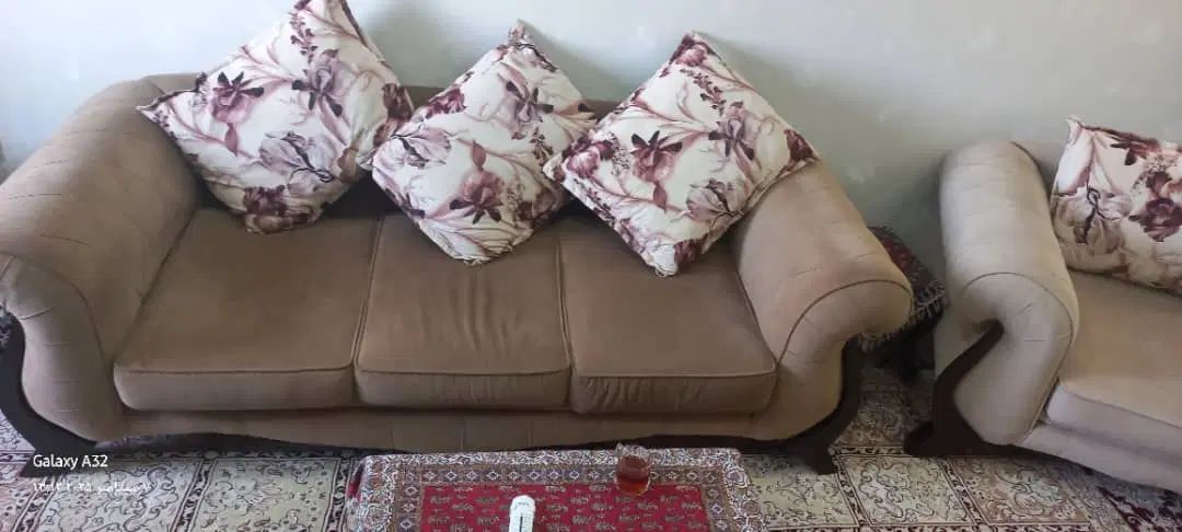 مبل راحتی هفت نفره|مبلمان خانگی و میز عسلی|کرج, منطقه ویژه اقتصادی پیام|دیوار