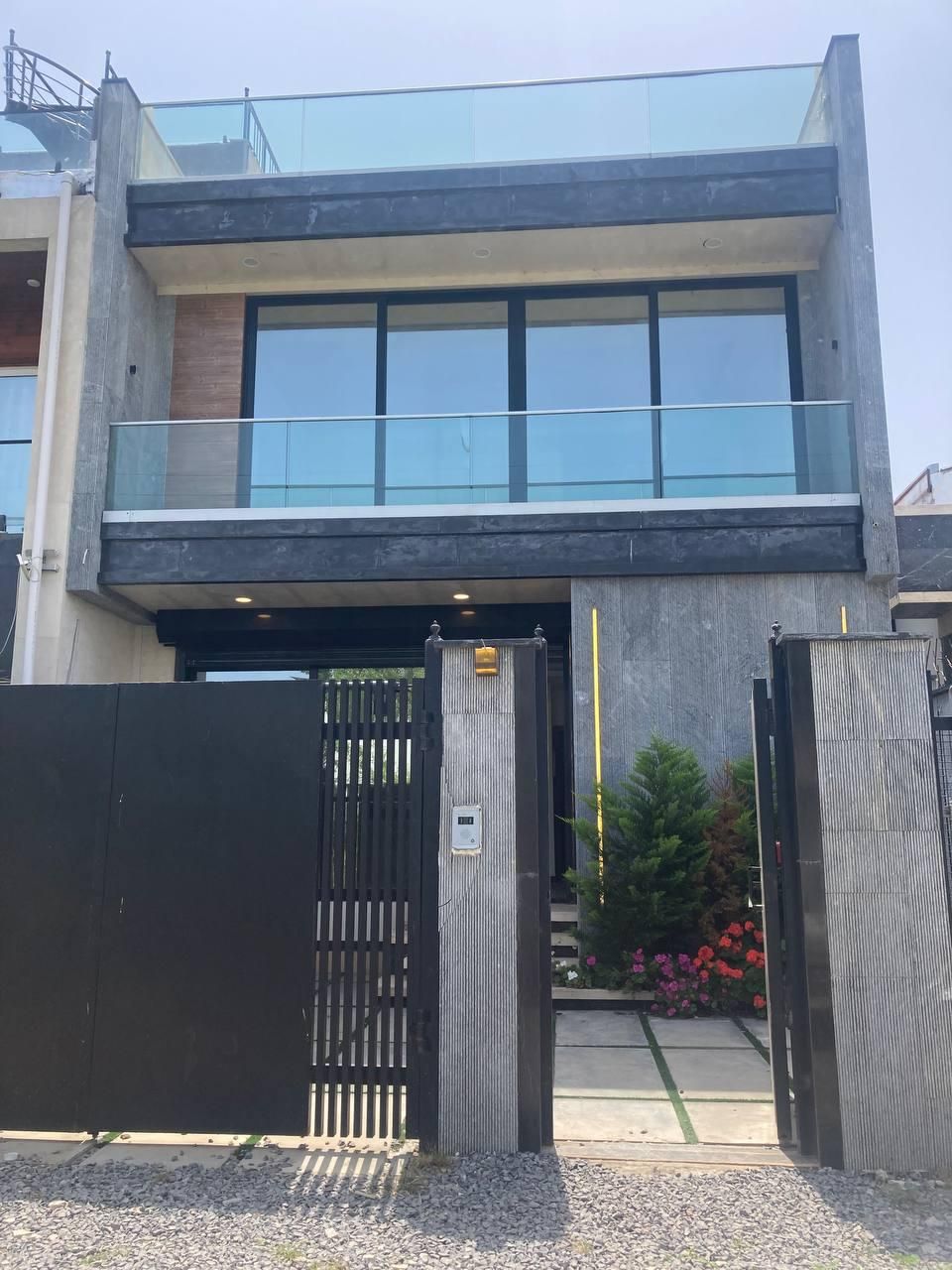 180متر ویلای دوبلکس ساحلی با استخردار|فروش خانه و ویلا|سرخرود, |دیوار