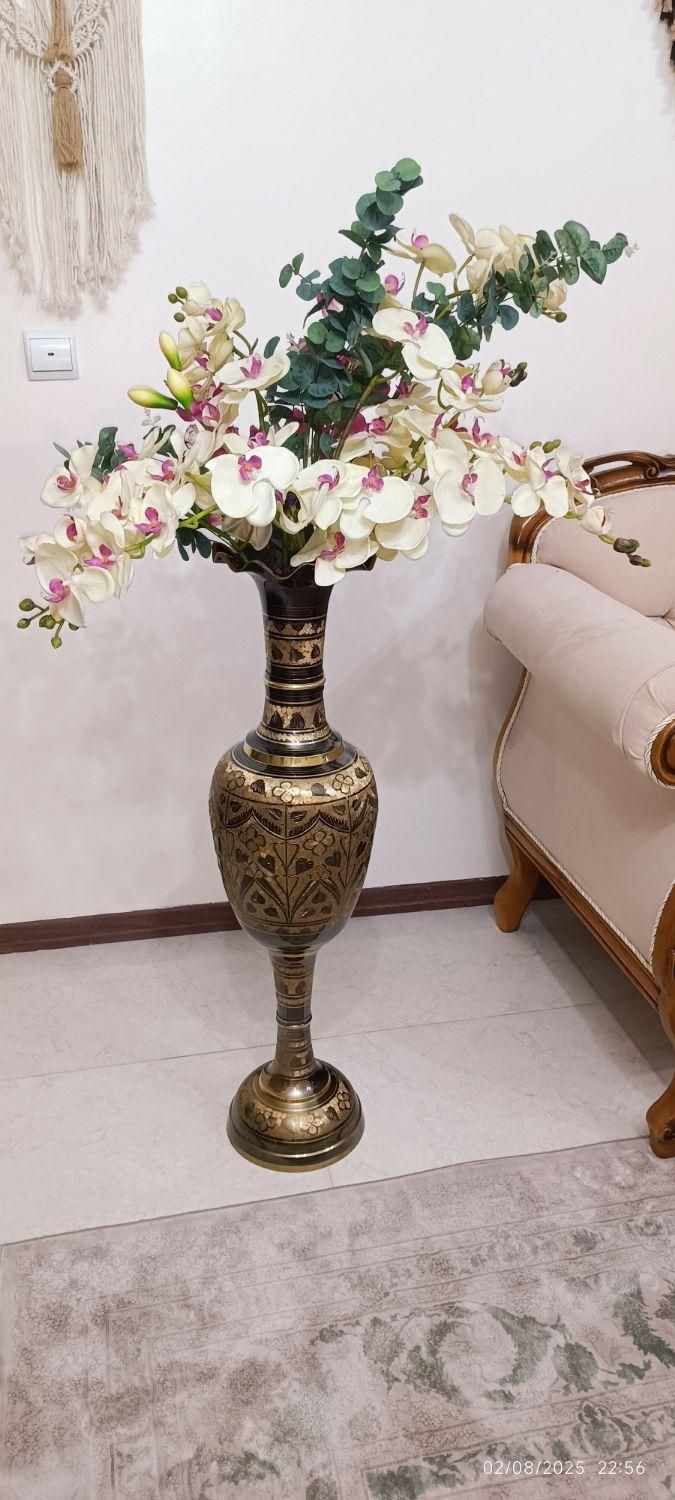 گلدان برنجی قلم طرح گل|صنایع دستی و سایر لوازم تزئینی|تهران, خاک سفید|دیوار