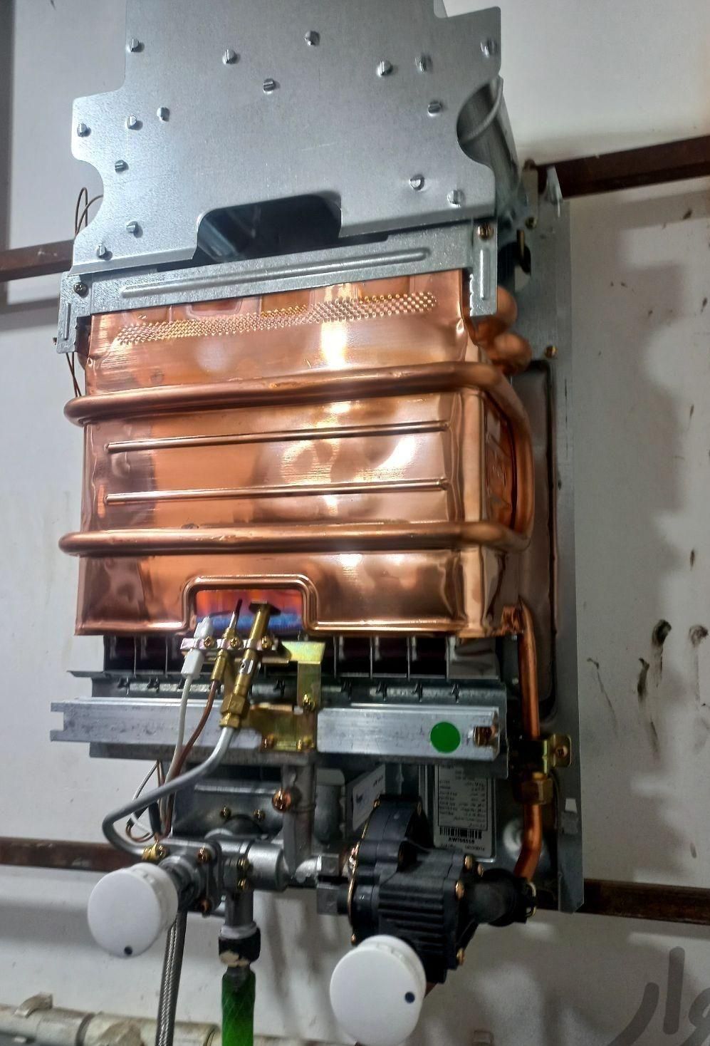 تمیرات آبگرمکن بخاری درمَنزل«ضمانتی»(منصف وارزان)|خدمات پیشه و مهارت|اراک, |دیوار