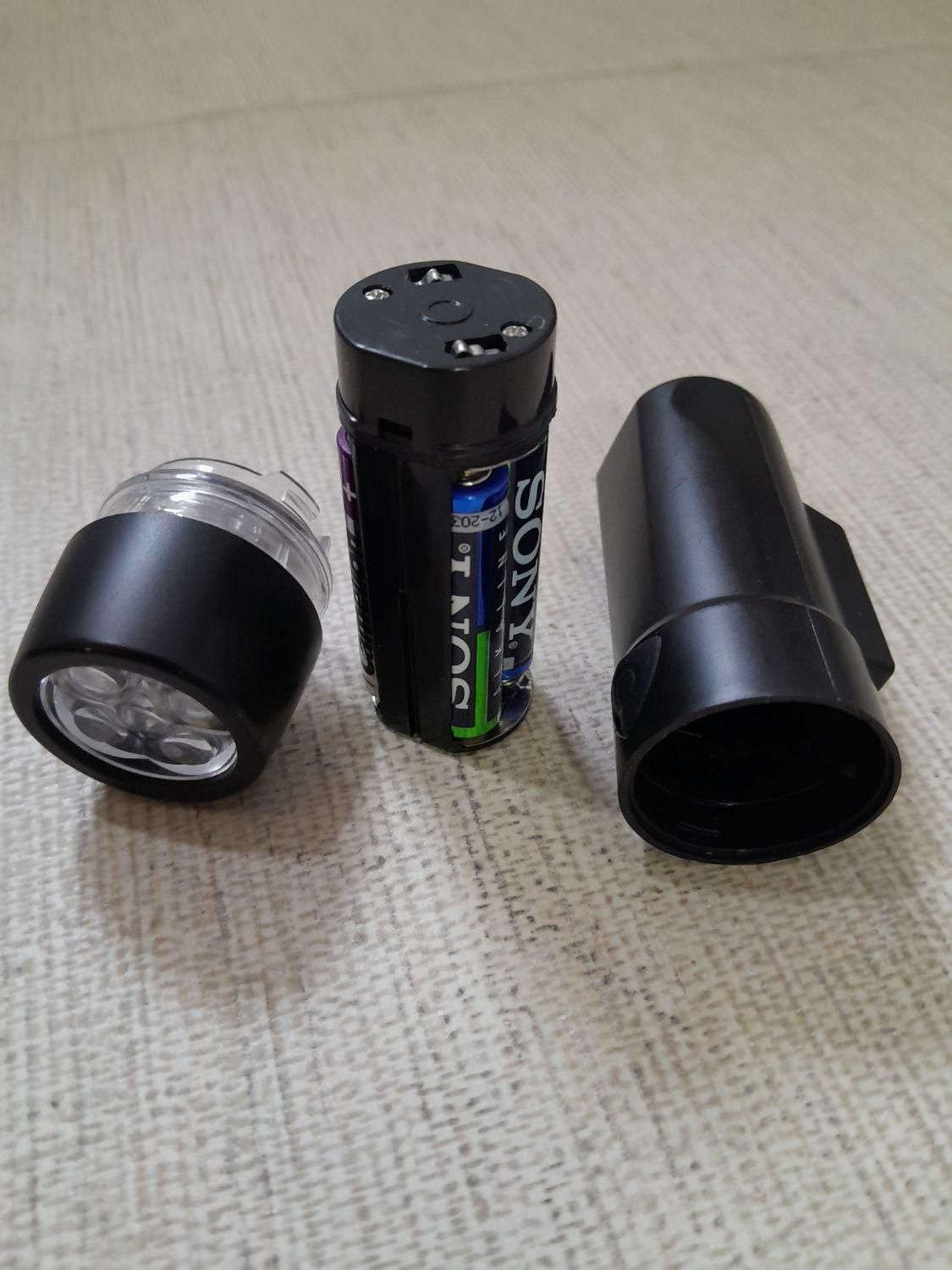 چراغ پایه دار دوچرخه|دوچرخه، اسکیت، اسکوتر|رشت, پاستوریزه|دیوار