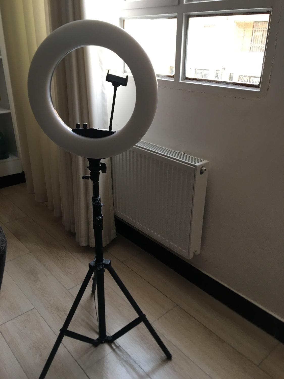 رینگ لایت با کیفیت و کاملا نو|دوربین عکاسی و فیلمبرداری|قم, پردیسان|دیوار