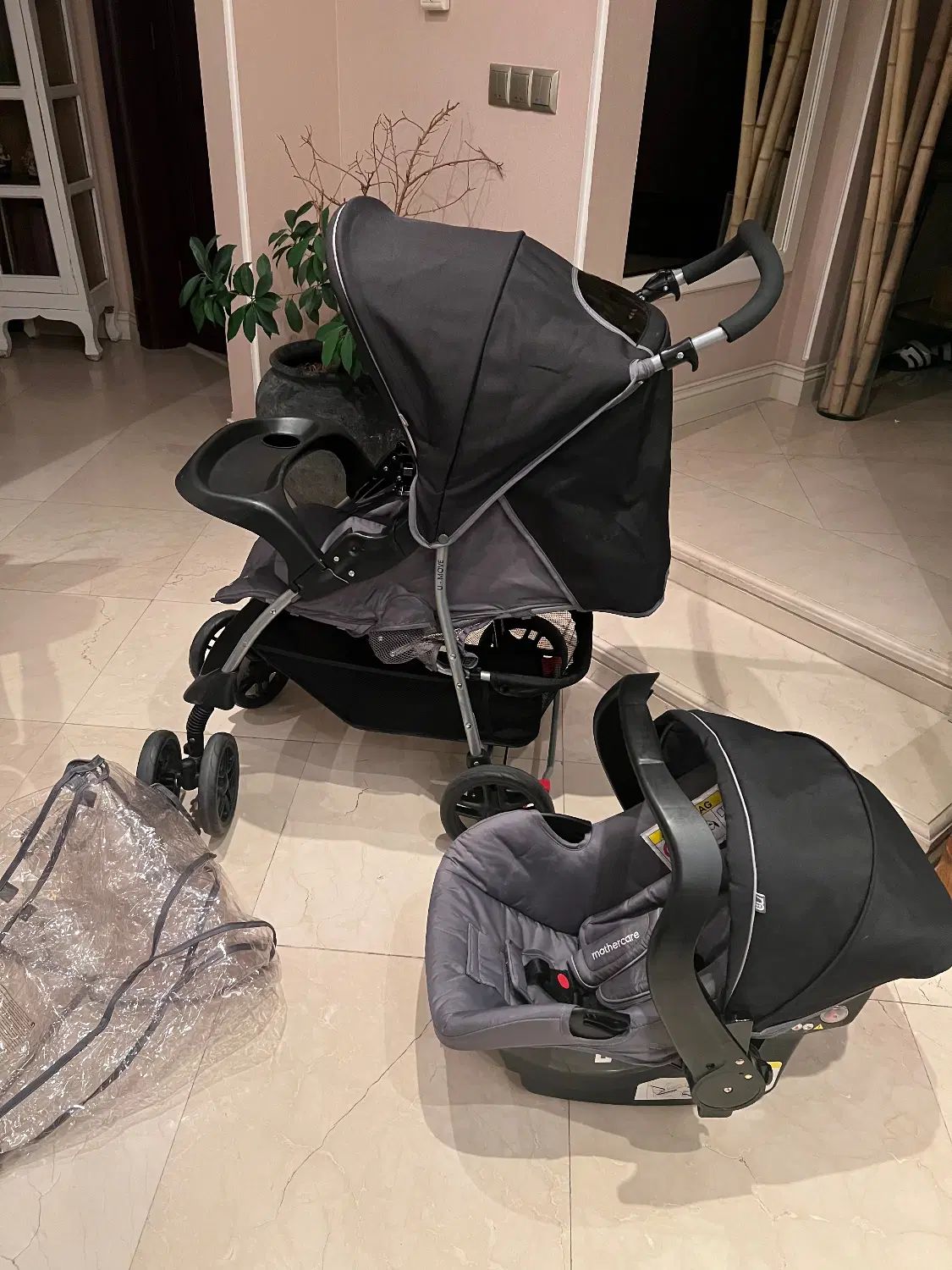 کالسکه و کریر و کاور باران Mothercare|کالسکه و لوازم جانبی|تهران, آجودانیه|دیوار