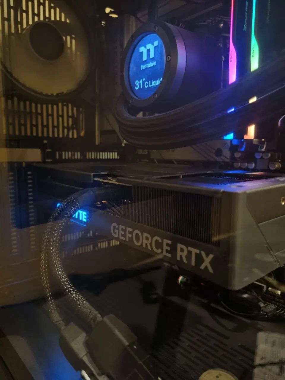 کارت گرافیک گیگابایت مدل RTX 4070 Ti Super Eagle|قطعات و لوازم جانبی رایانه|تهران, آبشار تهران (دریاچه)|دیوار