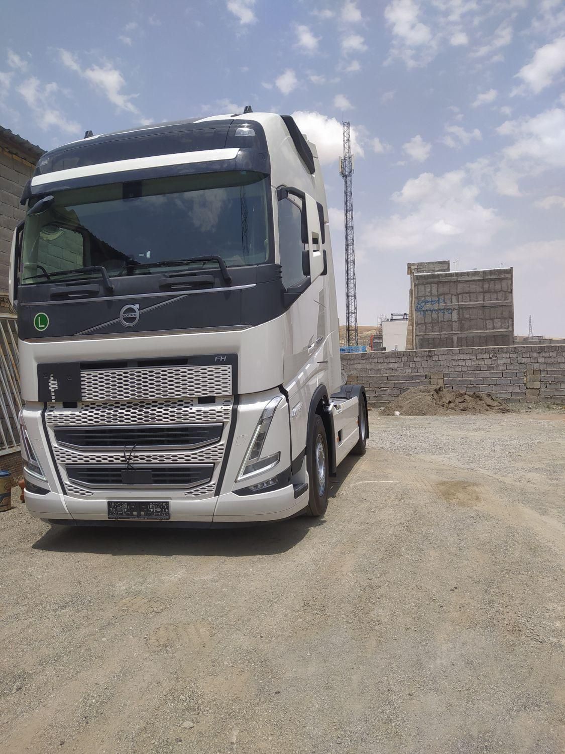 FH500 خشک2024|خودرو سنگین|سنندج, |دیوار