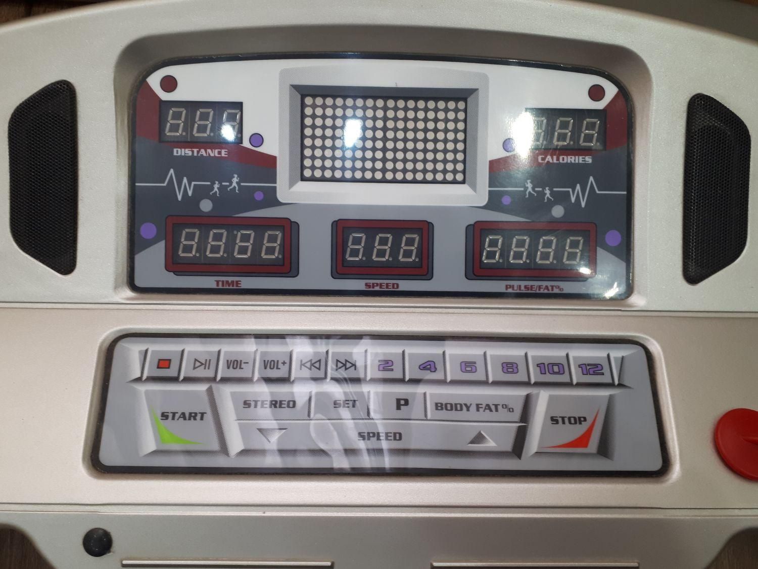 تعمیرات تردمیل ولوازم ورزشی خانگی وباشگاهی|خدمات پیشه و مهارت|قزوین, |دیوار