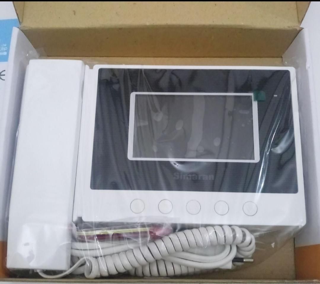 نصب نصاب آیفون تصویری قفل برقی سیمکشی برقکار|خدمات پیشه و مهارت|تبریز, |دیوار